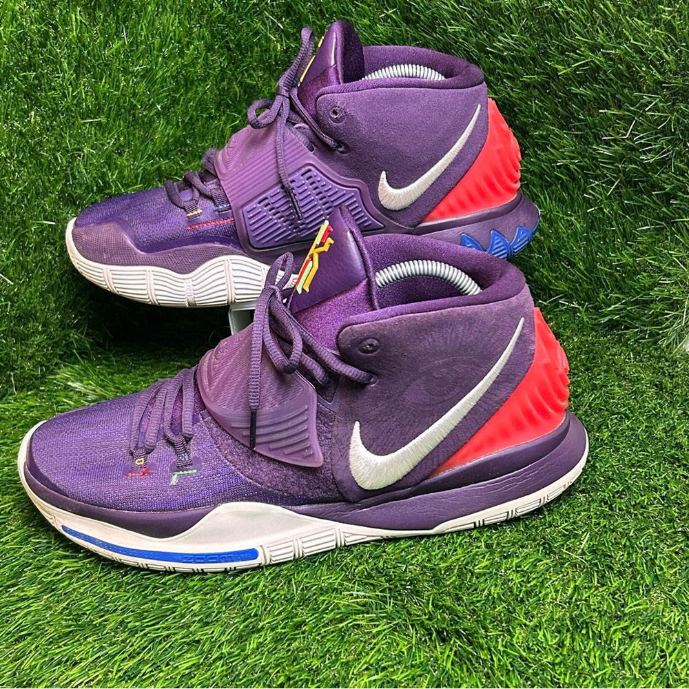 Nike Purple and Red Athletic Shoes - Picture 3 of 7